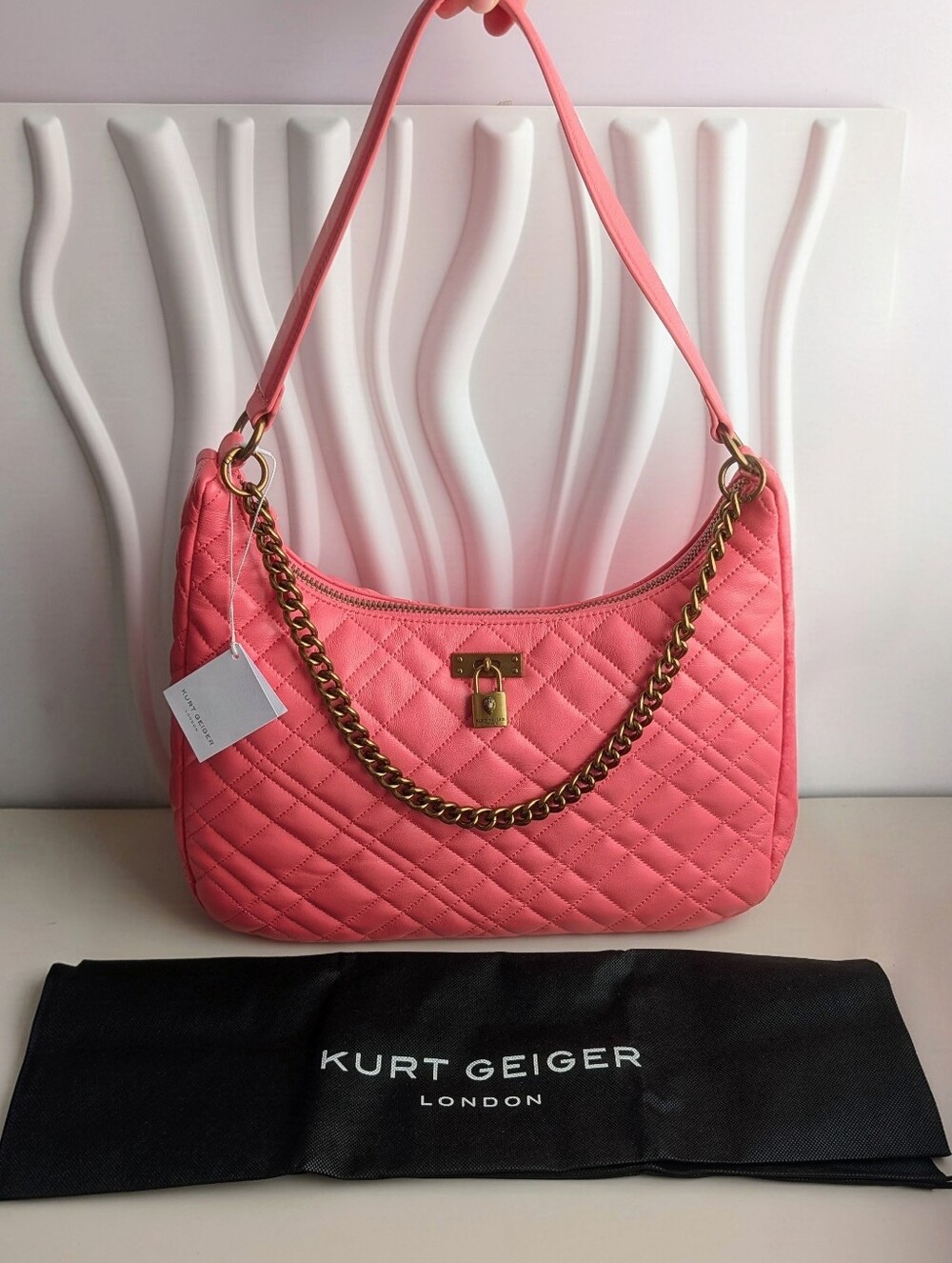NWT Kurt Geiger Brixton Large Pink Leather Quilted Hobo Shoulder Bag